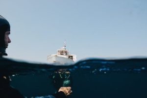 Surface intervals between dives