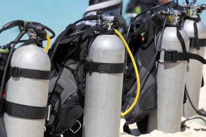 Scuba diving equipment