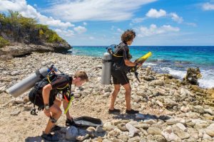 How to shore dive safely
