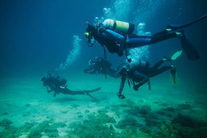 Factors affecting your buoyancy underwater
