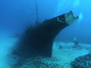 A wreck dive site
