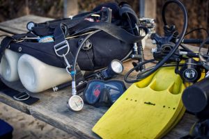 basic scuba gear