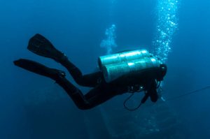 Scuba Tanks 101: A Diver’s Essential Handbook