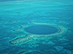 The blue hole of Belize