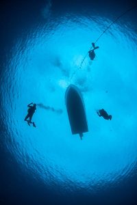 Blue hole diving