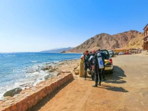 Scuba divers in Dahab